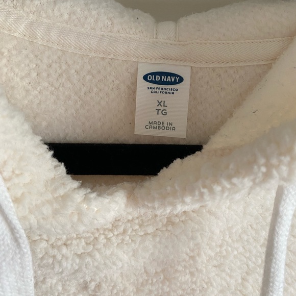 Old Navy Cream Sherpa Hoddie Pullover Sweater - Size XL - Picture 4 of 4
